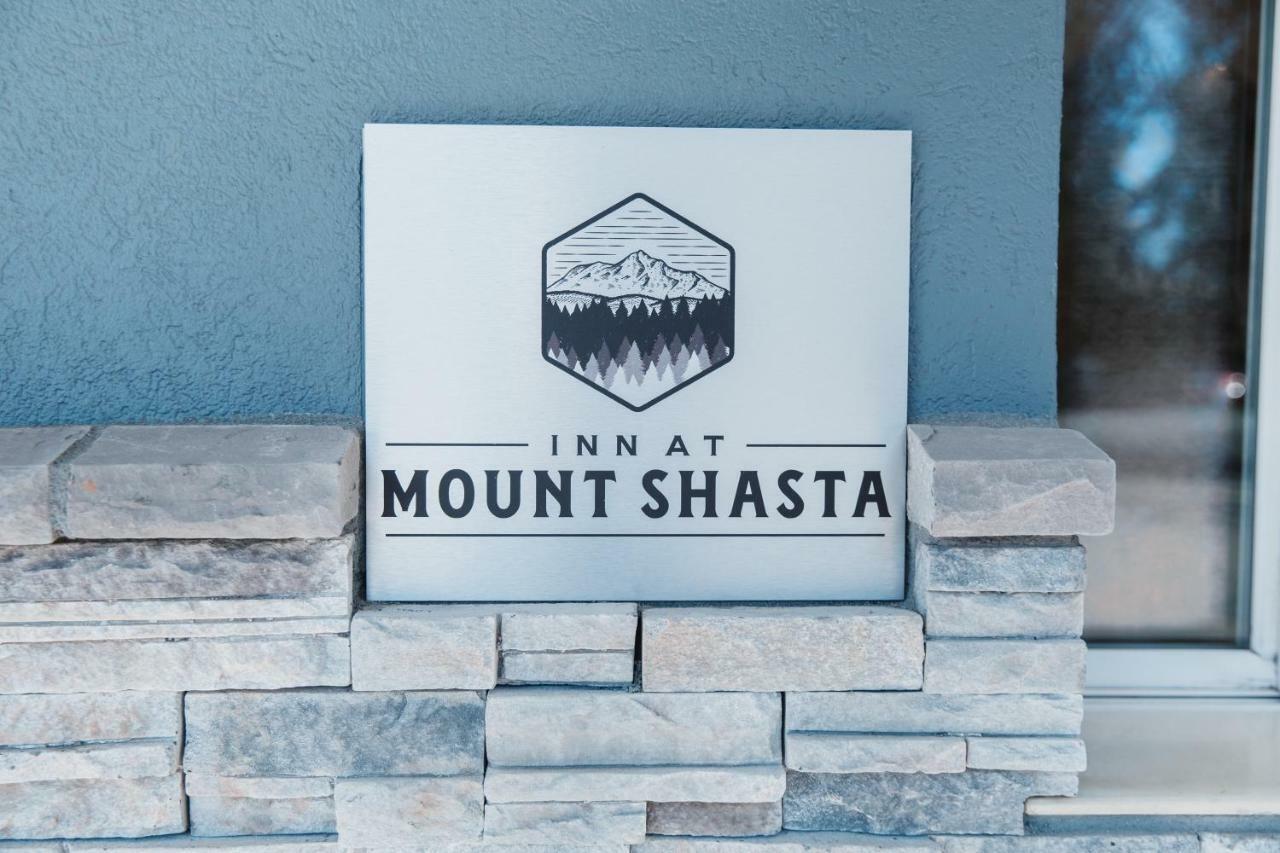 Inn At Mount Shasta Eksteriør billede